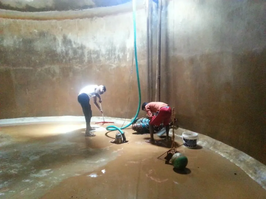 Water tank cleaning service dubai